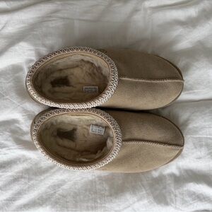UGG Tasman Tan Slippers - Size 8